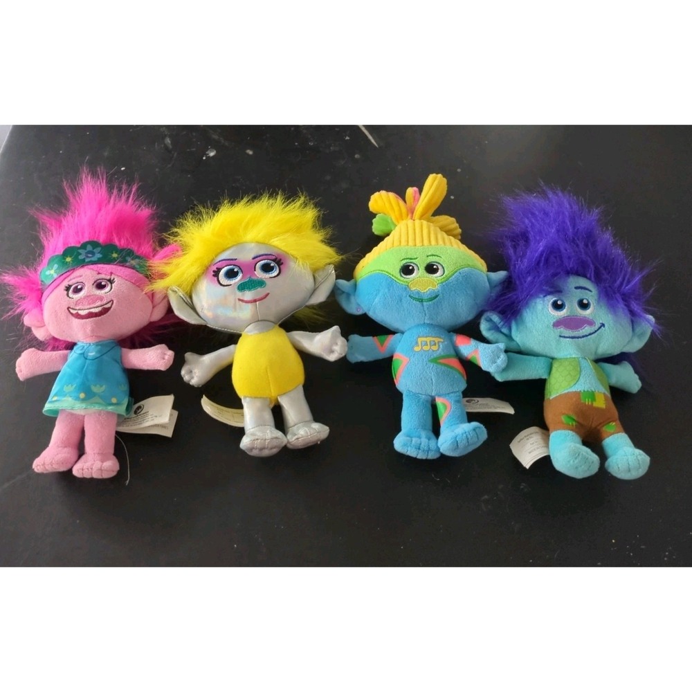 Dreamworks TROLLS World Tour Dance Off Plush Set 4 Pc EXCLUSIVE Character Set